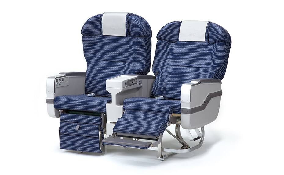 PREMIUM CLASS シートのイメージ