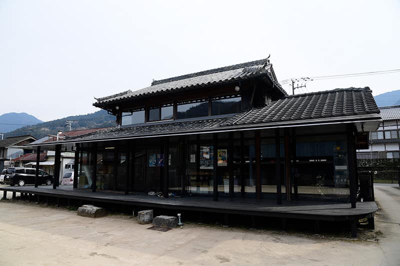 えんがわオフィスの母屋