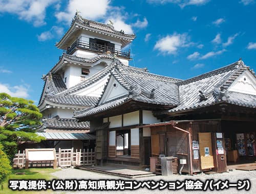写真提供：（公財）高知県観光コンベンション協会/（イメージ）