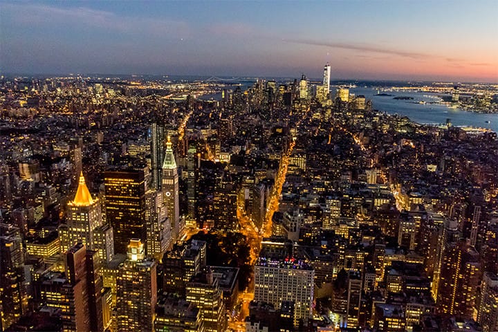 ニューヨークの夜景 摩天楼を満喫 5大展望スポットで絶景体験を U S A Ana