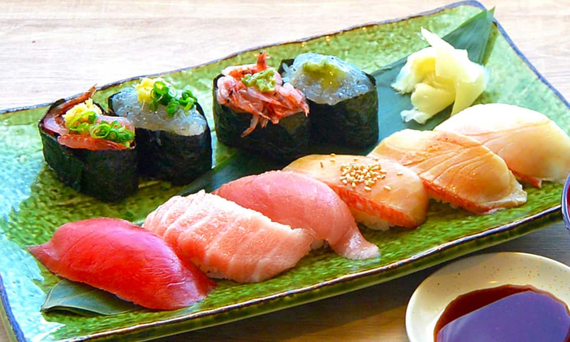 At Maguro-kan, visitors can enjoy extremely fresh seafood just caught local...