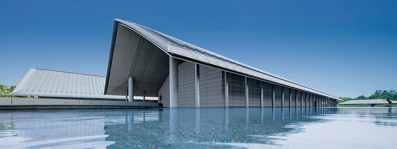 展出日本大師級藝術作品的美術館,同時坐擁壯闊的琵琶湖湖畔風光- ANA