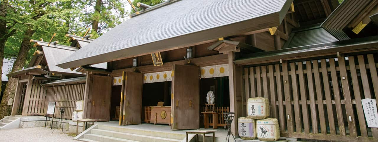 天安河原で願い事 宮崎のパワースポット高千穂の天岩戸神社 Ana