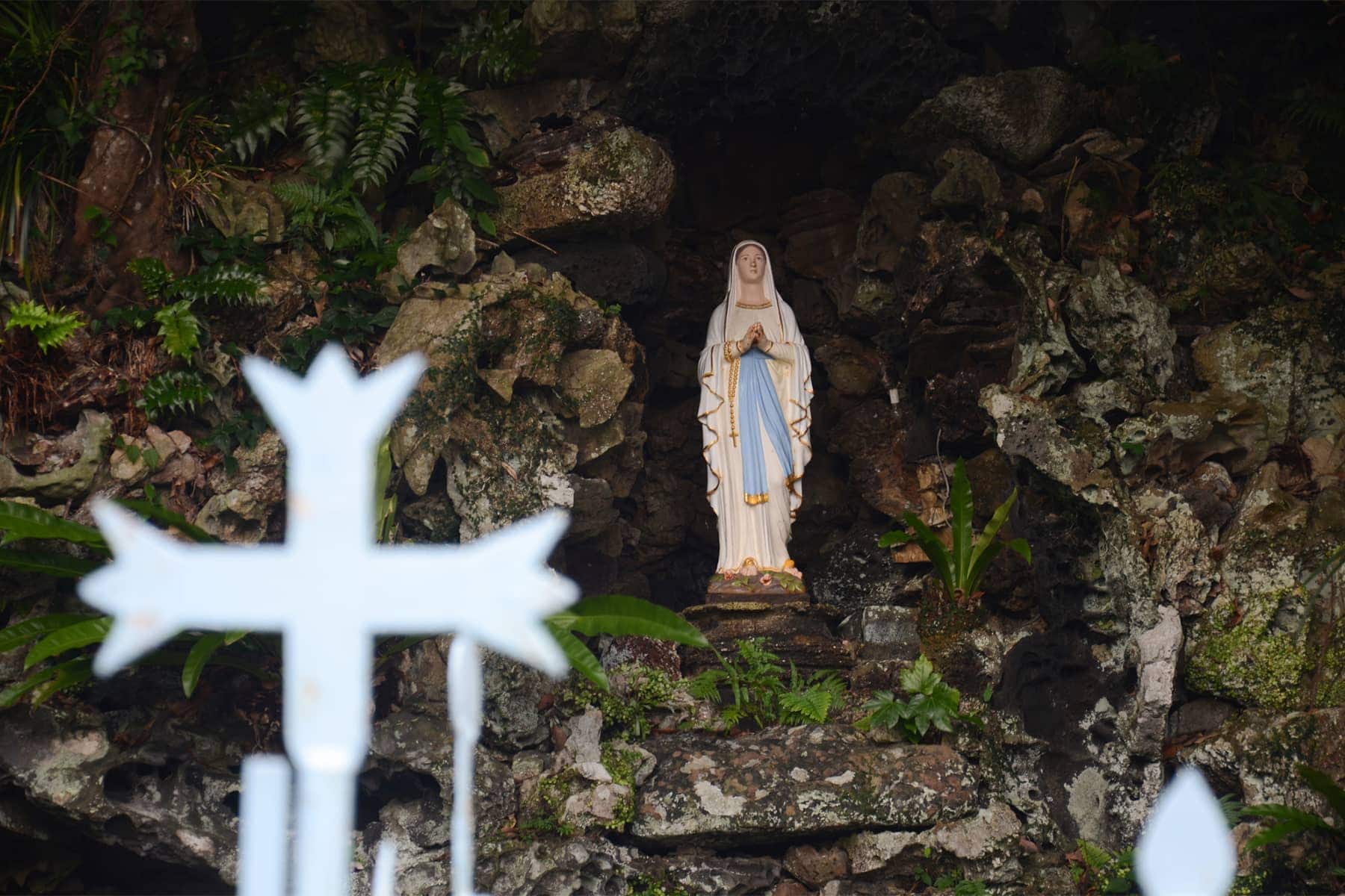 (photo) Imochiura Church and Lourdes 2