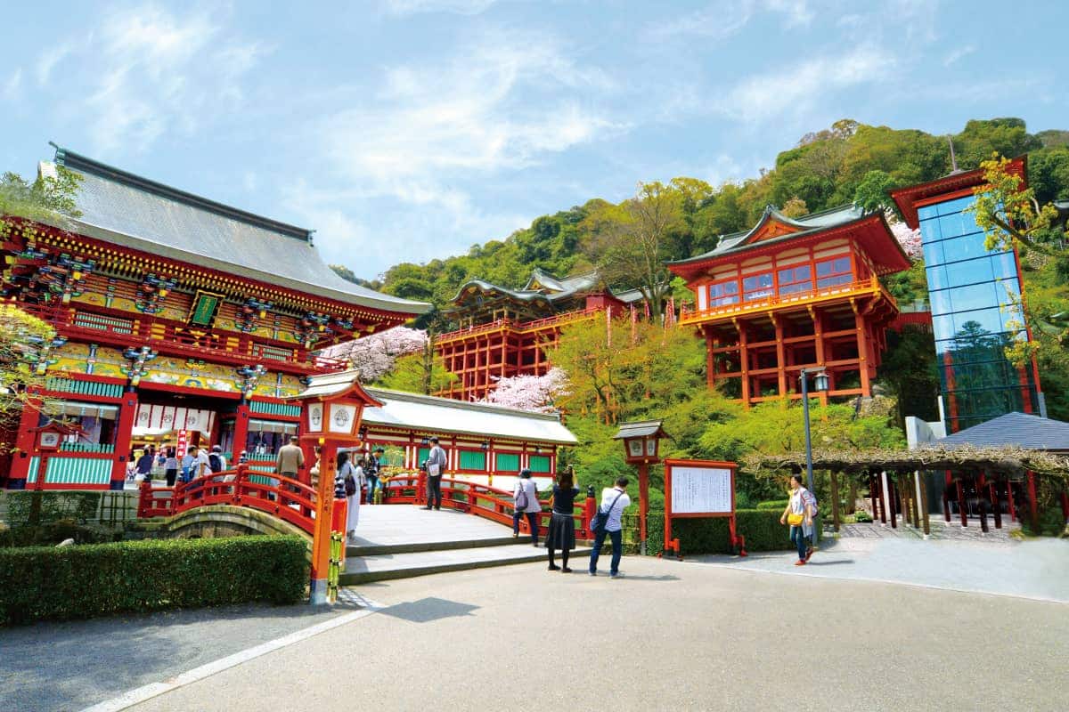 (photo) Yutoku Inari Shrine
  2