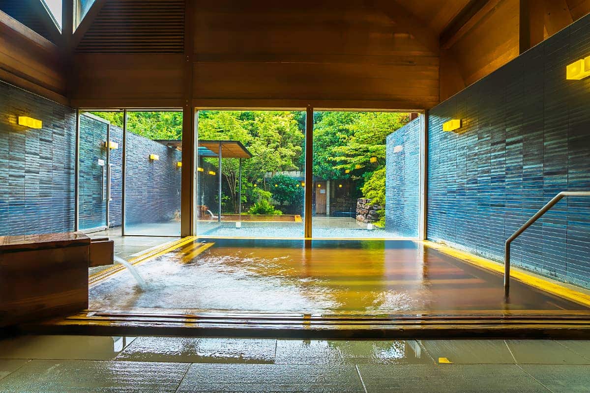 (photo) Wataya Besso 6