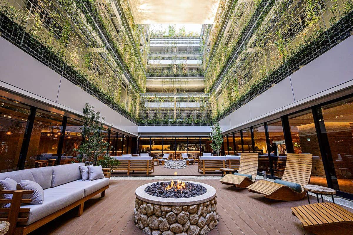 (photo) GOOD NATURE STATION 1