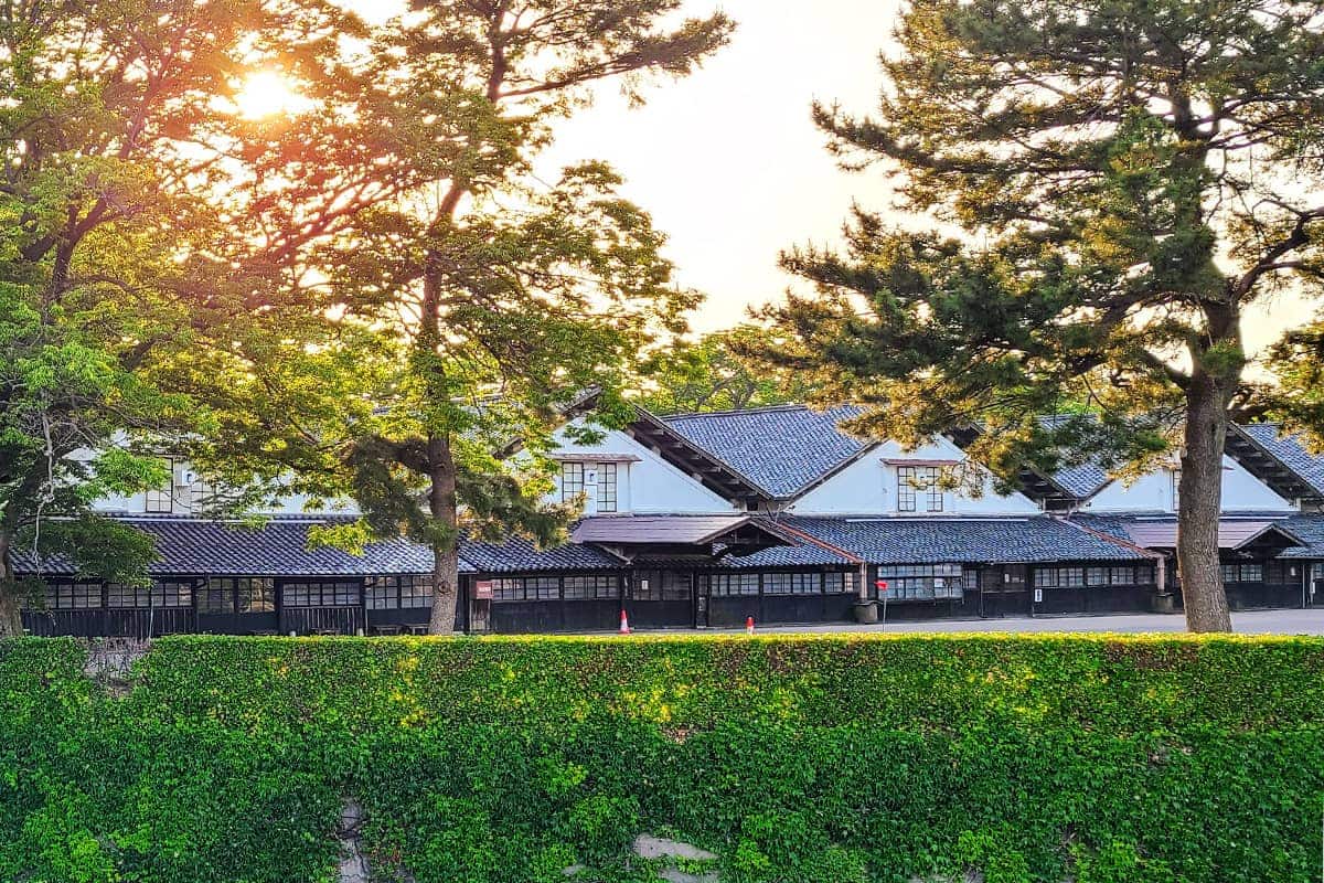 (photo) Sankyo Soko Rice Storehouses 2