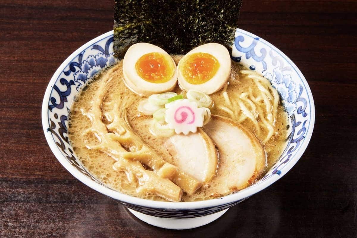 (photo) First Avenue Tokyo Station 2