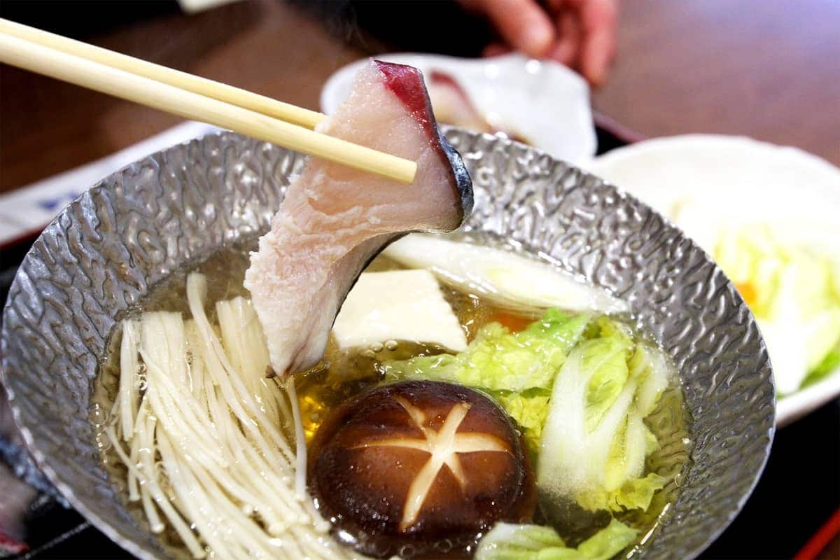 (photo) Fresh seafood from the Harima-nada Sea and local specialties 1