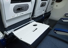 ECONOMY CLASS エコノミークラス - テーブル ECONOMY CLASS エコノミークラス - テーブル