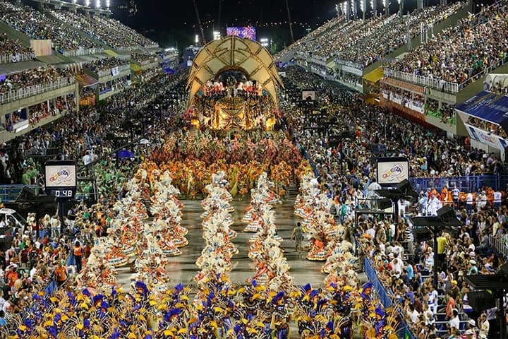 一度は見たい 世界最高峰のサンバの祭典 リオのカーニバルへ Ana Travel Life